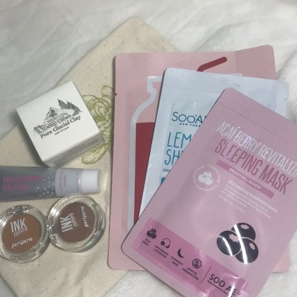 Soo Ae Other - NEW Korean Skincare Makeup Bag 8 piece Bundle